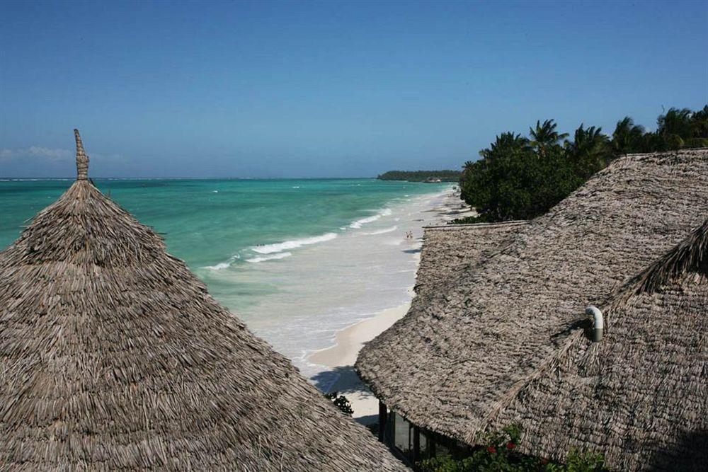 Hotel Karafuu Beach Resort Pingwe Exterior foto